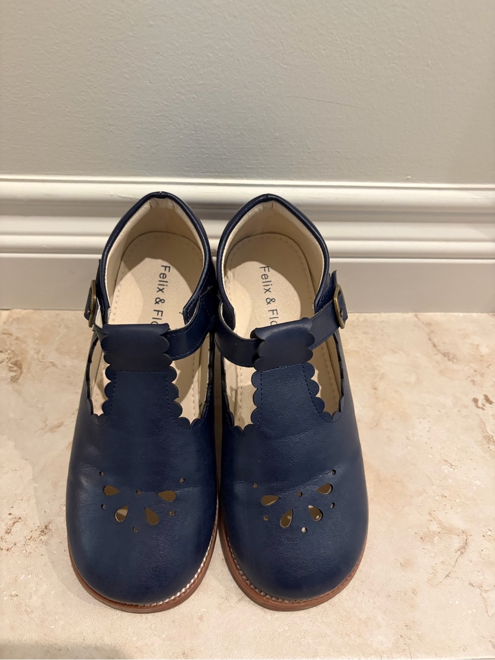 Felix and Flora navy blue Mary Jane girls shoes size 2